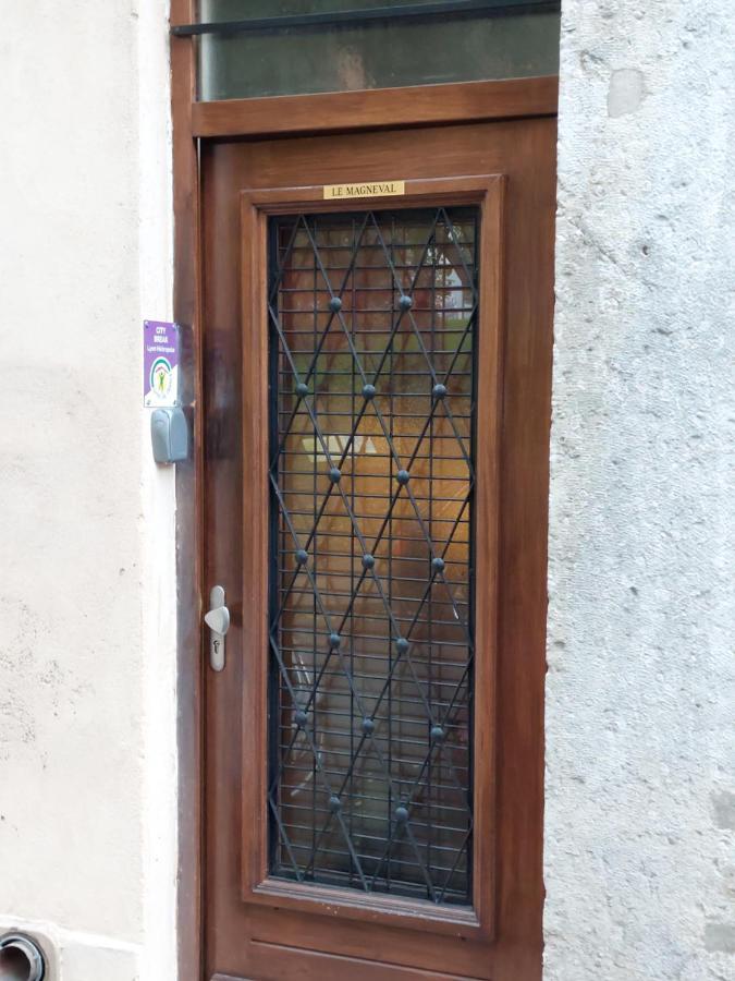 Gite Le Magneval Lyon Extérieur photo