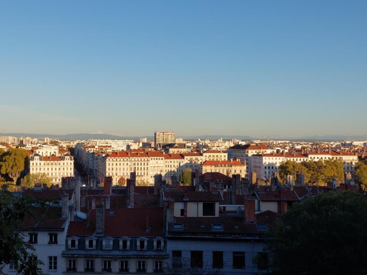 Gite Le Magneval Lyon Extérieur photo